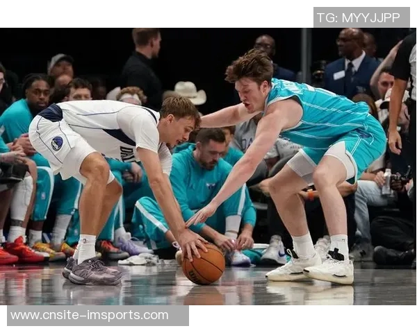 克尼佩尔三分球神速破纪录主帅称其投篮姿势堪称顶级基本功扎实